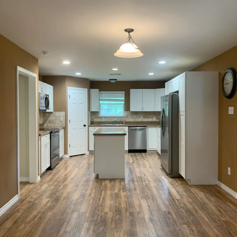 214 Braz Bonham, TX 75418