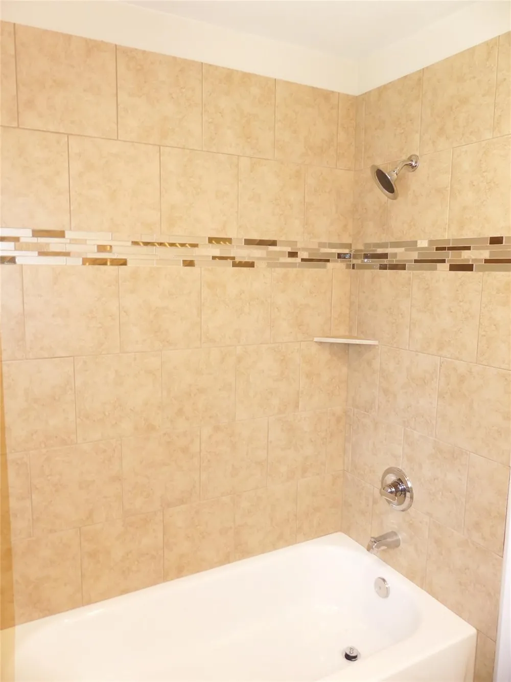 214 Braz Bonham, TX 75418
