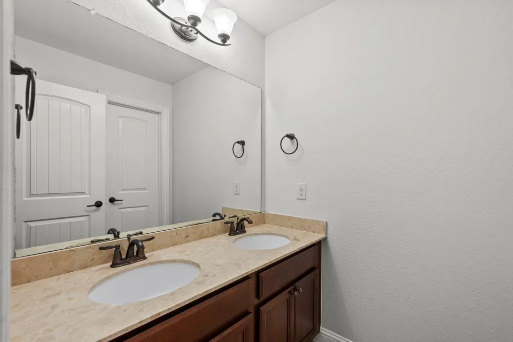 26111 Tintagel Lane Kingwood, TX 77339