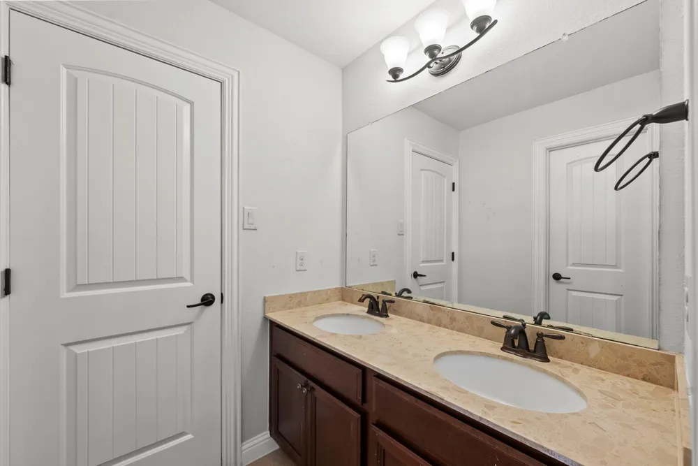 26111 Tintagel Lane Kingwood, TX 77339