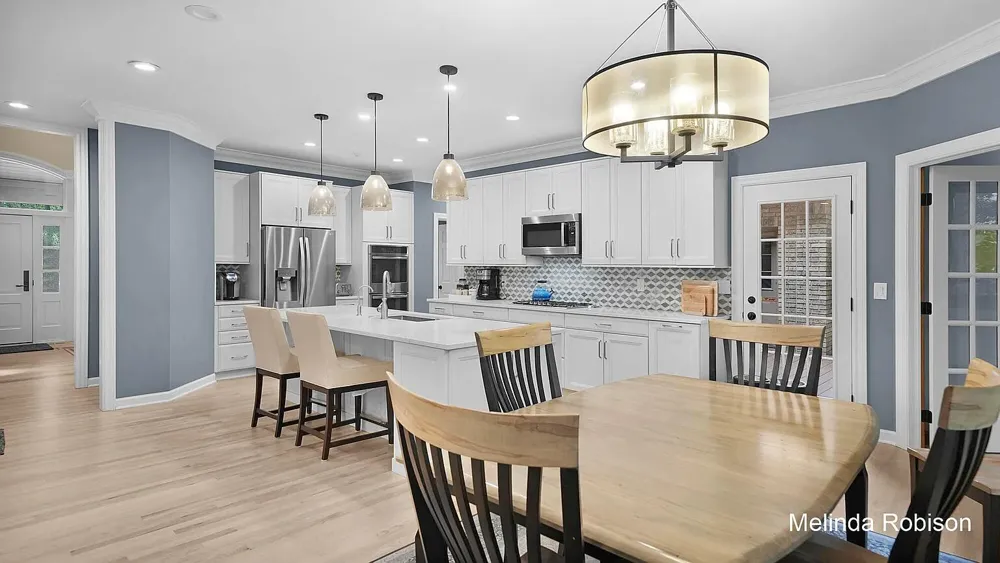 1579 Winterwood Drive NE Grand Rapids, MI 49525