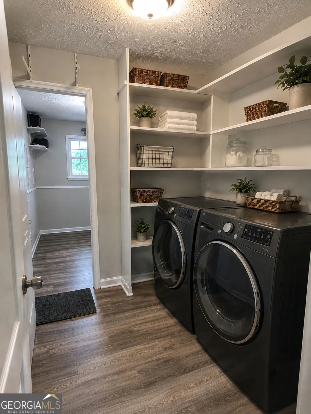 40 Flint Hill DR Oxford, GA 30054