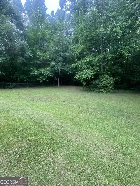 40 Flint Hill DR Oxford, GA 30054