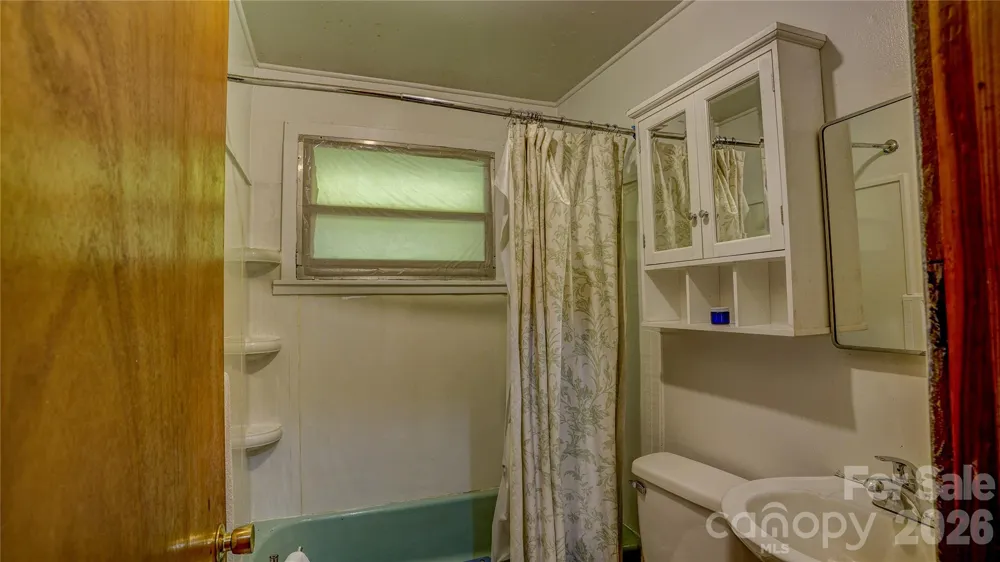 1213 Roaring Fork Road Mars Hill, NC 28754