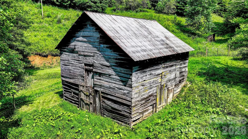 1213 Roaring Fork Road Mars Hill, NC 28754