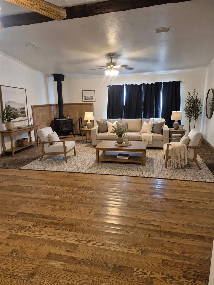 1120 Battle Lake Road Hallsburg, TX 76682