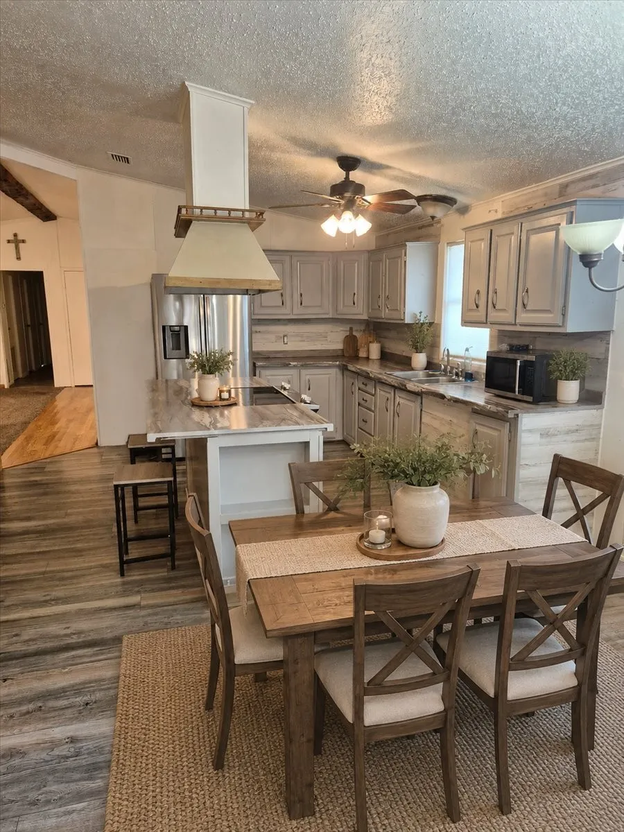 1120 Battle Lake Road Hallsburg, TX 76682