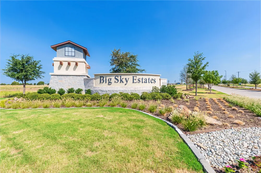 13608 Musselshell Drive Ponder, TX 76259
