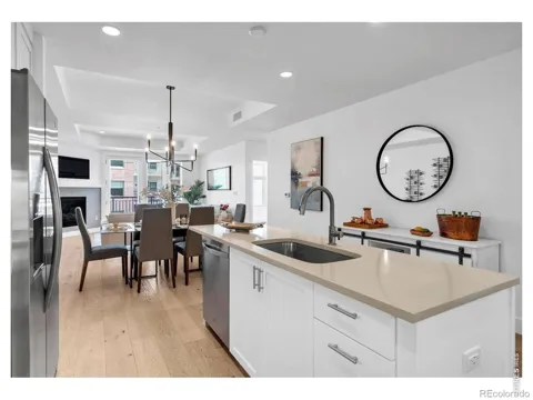 3301 Arapahoe Avenue #209