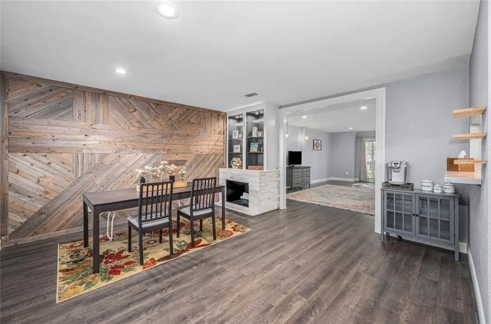 1371 Country Place Drive Houston, TX 77079