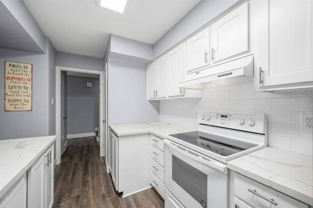 1371 Country Place Drive Houston, TX 77079