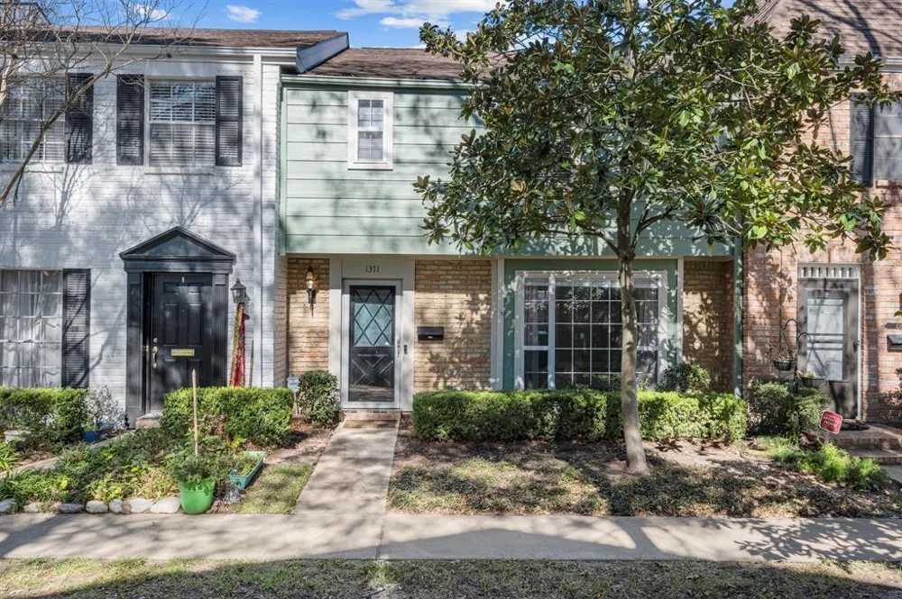 1371 Country Place Drive Houston, TX 77079
