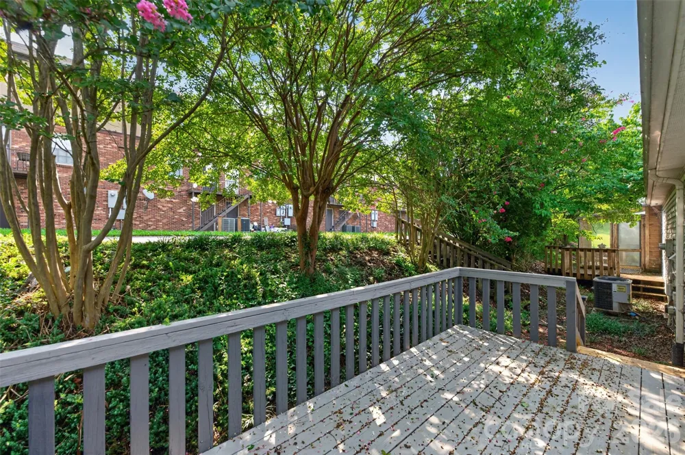 1326 Old Lenoir Road NW Hickory, NC 28601