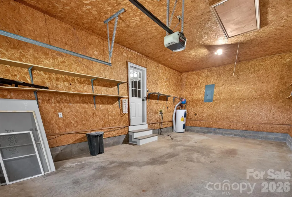1326 Old Lenoir Road NW Hickory, NC 28601