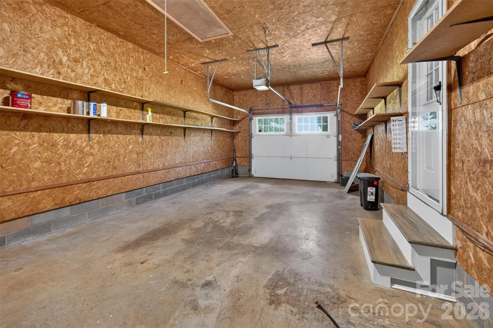 1326 Old Lenoir Road NW Hickory, NC 28601