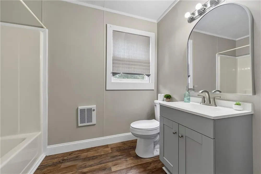 167 South Street Cornelia, GA 30531