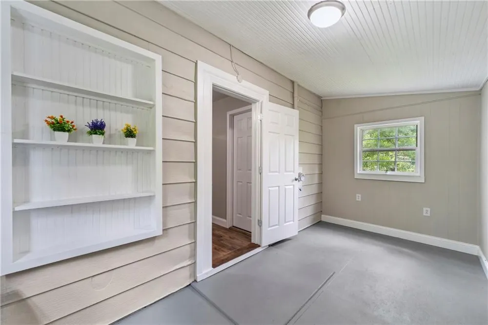 167 South Street Cornelia, GA 30531