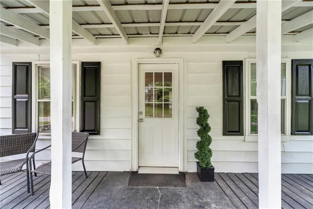 167 South Street Cornelia, GA 30531