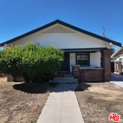 2416 Chester Lane