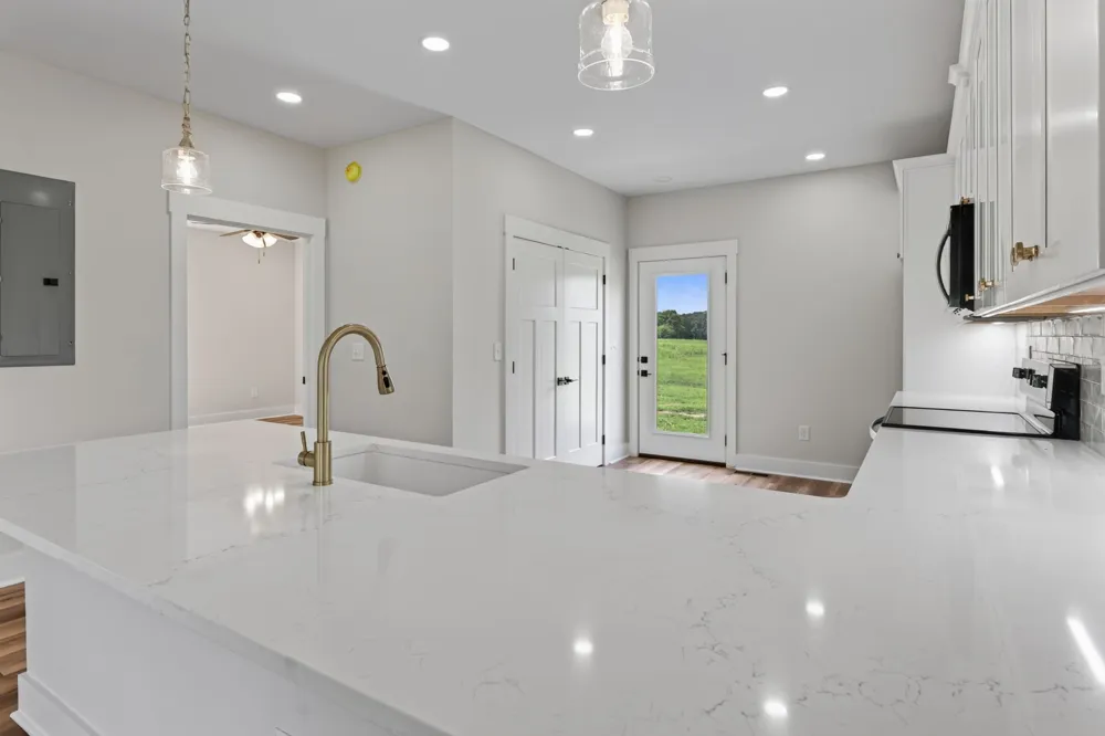 3631 Greenhaw Rd Decherd, TN 37324