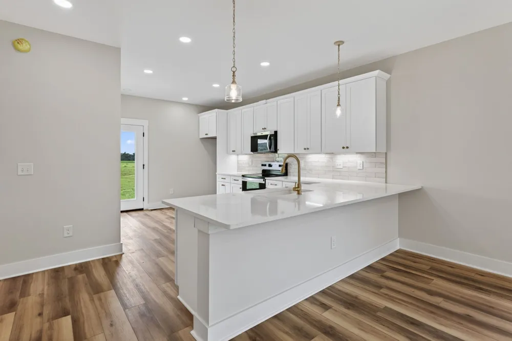 3631 Greenhaw Rd Decherd, TN 37324