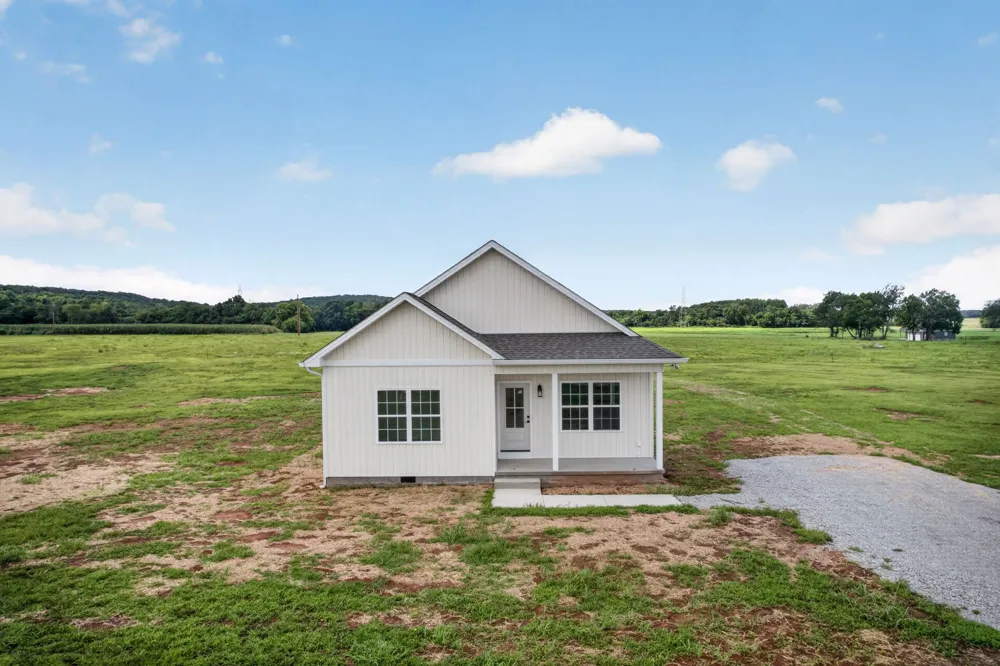 3631 Greenhaw Rd Decherd, TN 37324