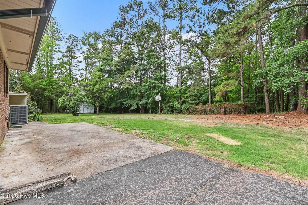 2555 Nutbush Road Henderson, NC 27537