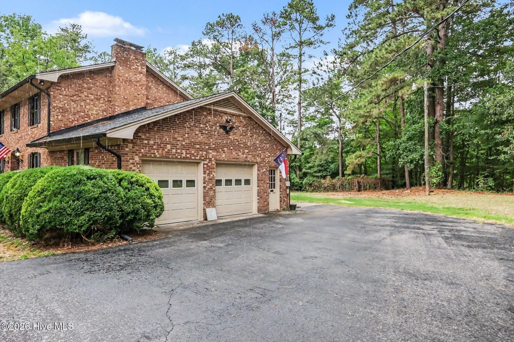 2555 Nutbush Road Henderson, NC 27537