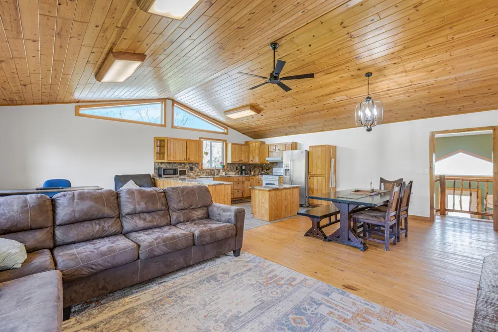 34672 125th Avenue Onamia, MN 56359