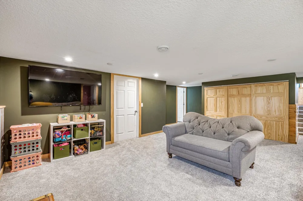 34672 125th Avenue Onamia, MN 56359