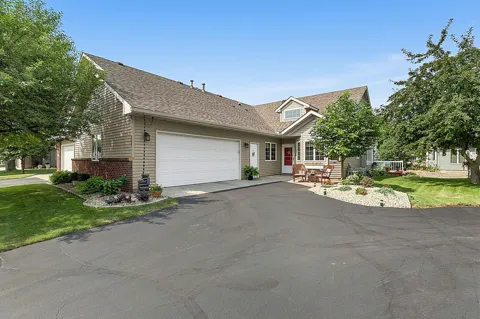 157 Cardinal Lane