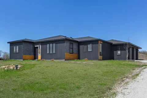 20355 Cedar Lake Trail