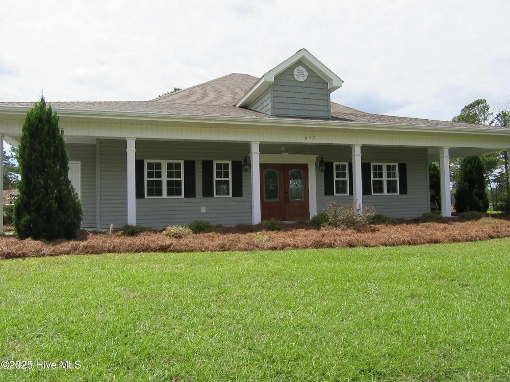 212 Dawson Creek Boulevard Arapahoe, NC 28510