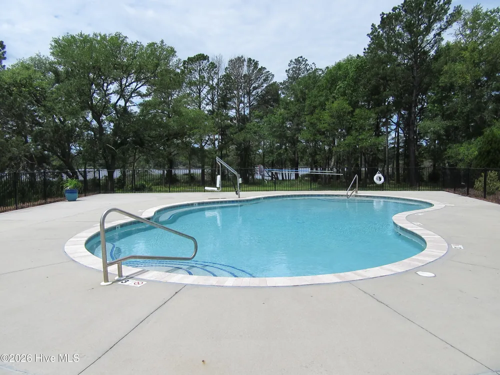 212 Dawson Creek Boulevard Arapahoe, NC 28510