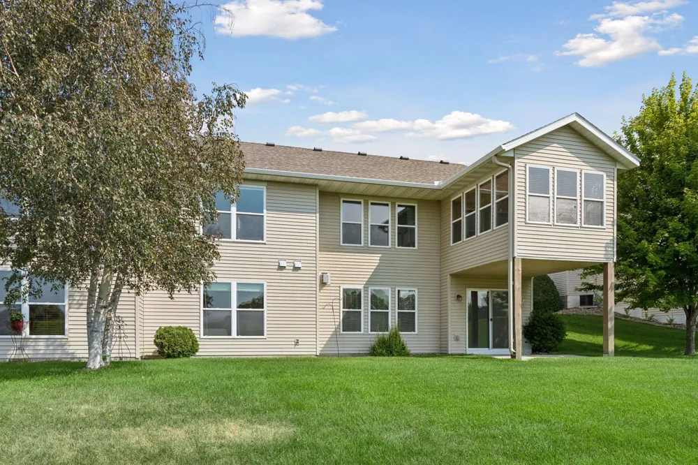 2007 14th Street NE Faribault, MN 55021