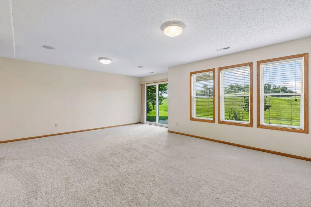 2007 14th Street NE Faribault, MN 55021