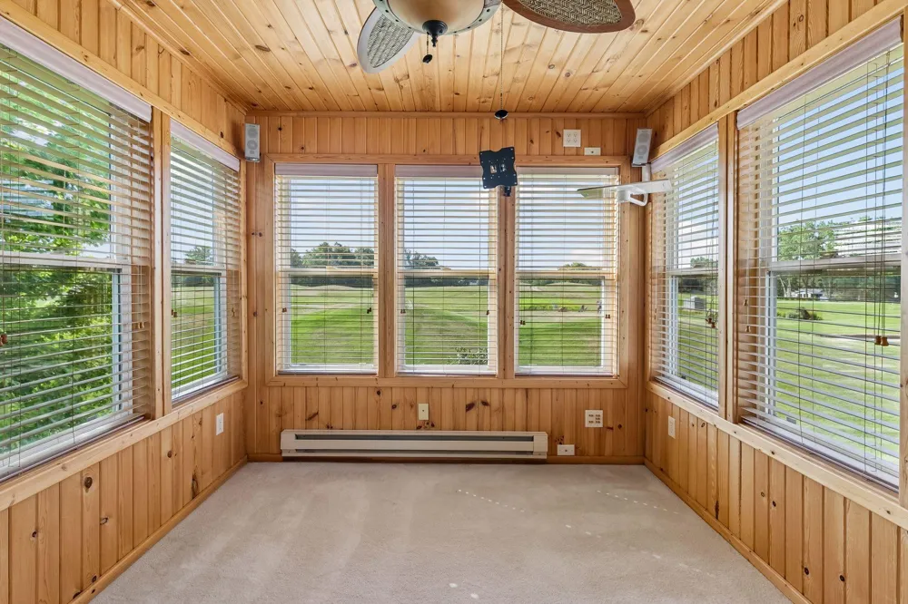 2007 14th Street NE Faribault, MN 55021