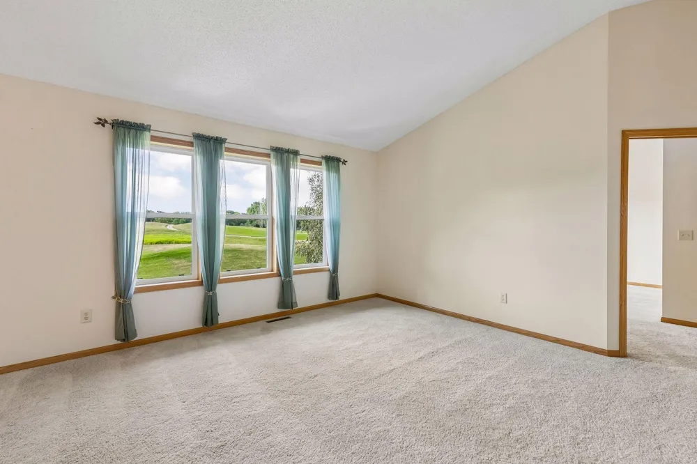 2007 14th Street NE Faribault, MN 55021