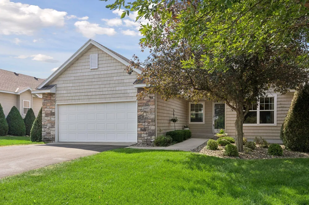 2007 14th Street NE Faribault, MN 55021