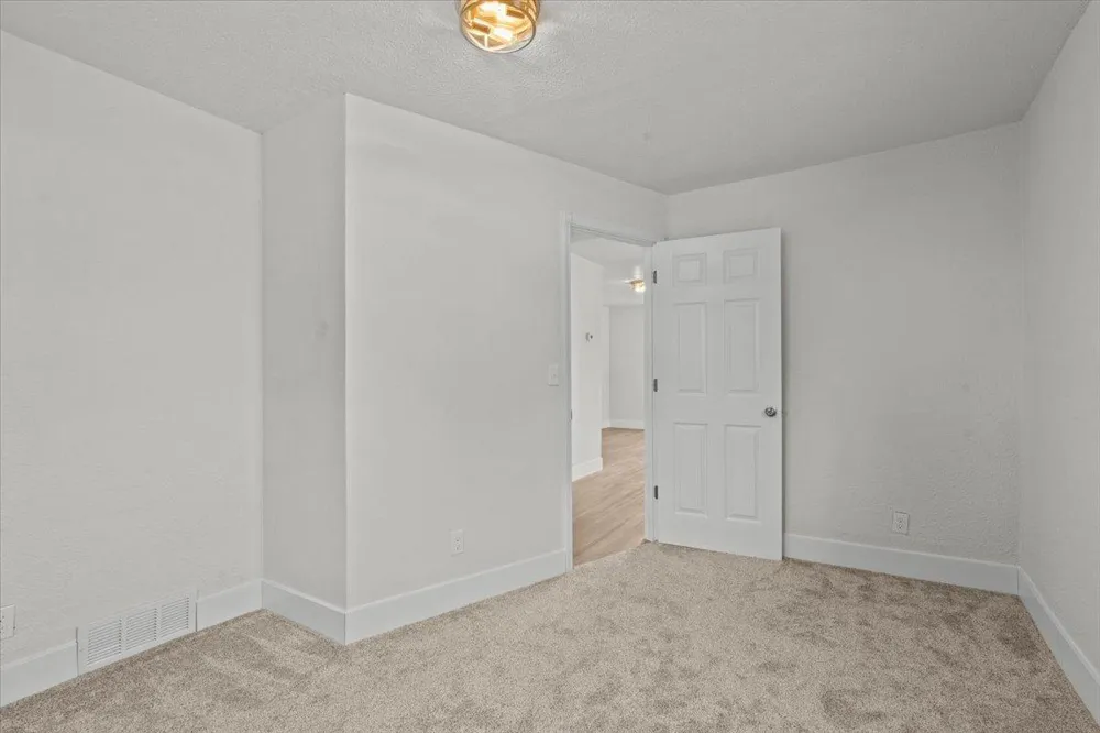 422 2nd Street Wahpeton, ND 58075