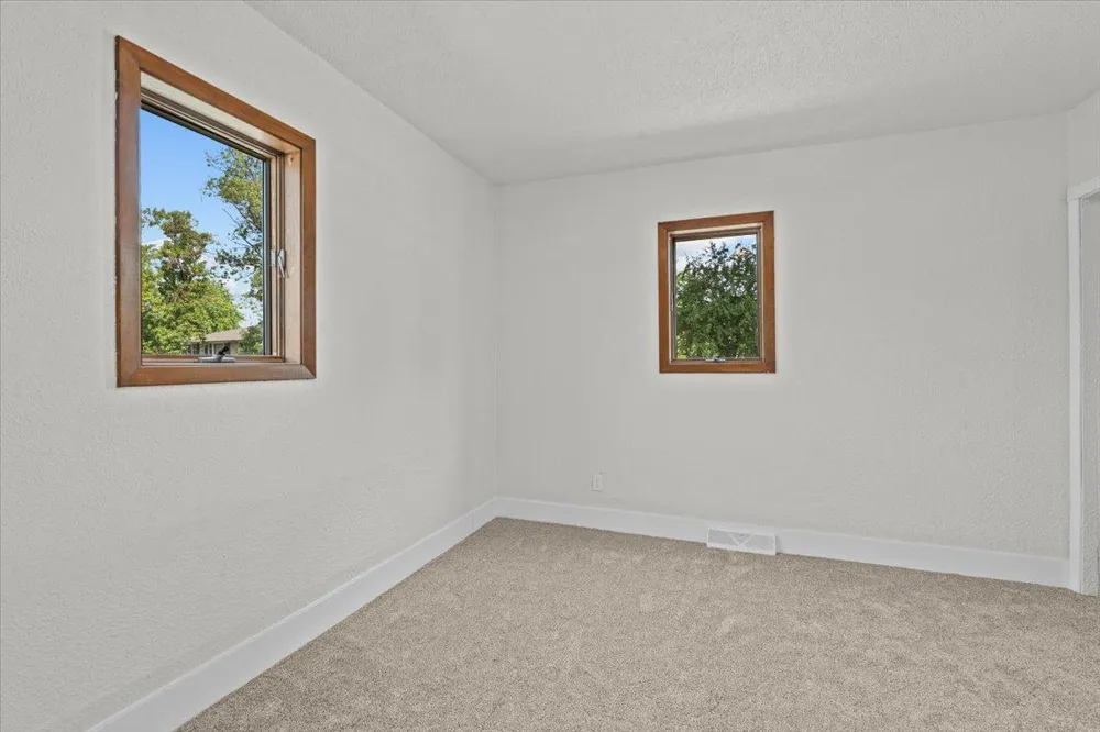 422 2nd Street Wahpeton, ND 58075