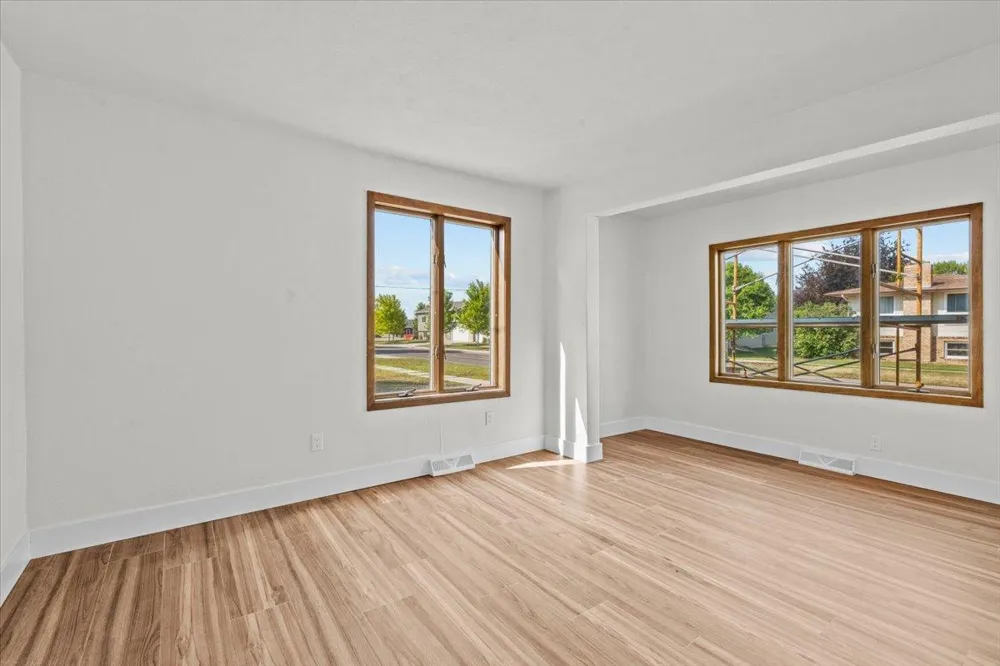 422 2nd Street Wahpeton, ND 58075