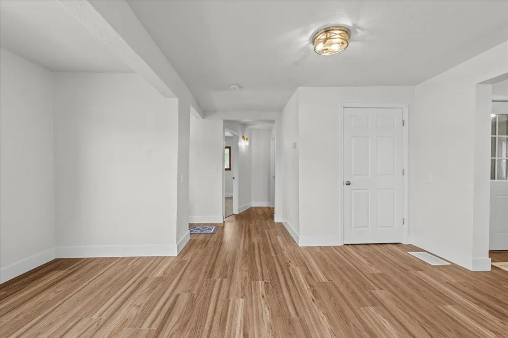 422 2nd Street Wahpeton, ND 58075