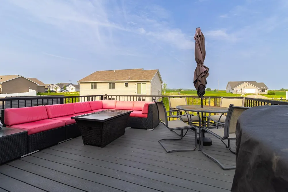 908 Ashford Road Belle Plaine, MN 56011