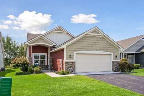 10263 Kittredge Parkway NE