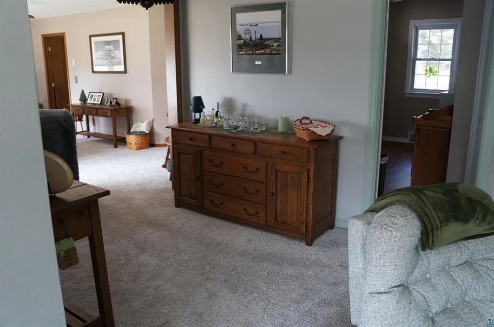 5845 Shore Drive Duluth, MN 55804