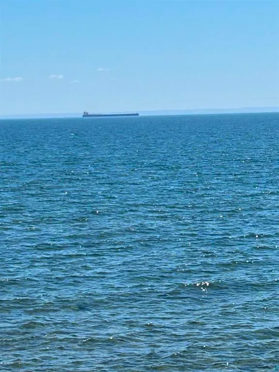 5845 Shore Drive Duluth, MN 55804