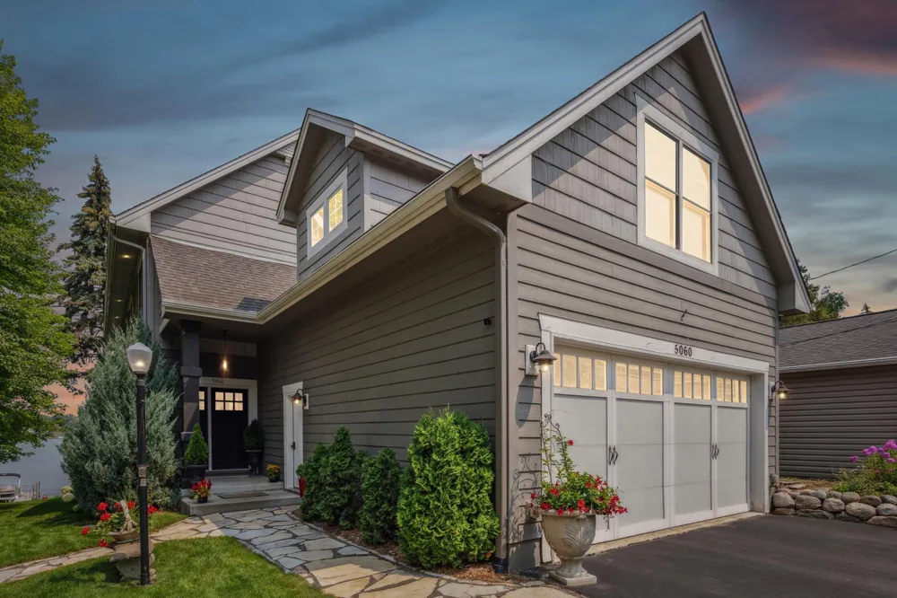 5060 Edgewater Drive Mound, MN 55364