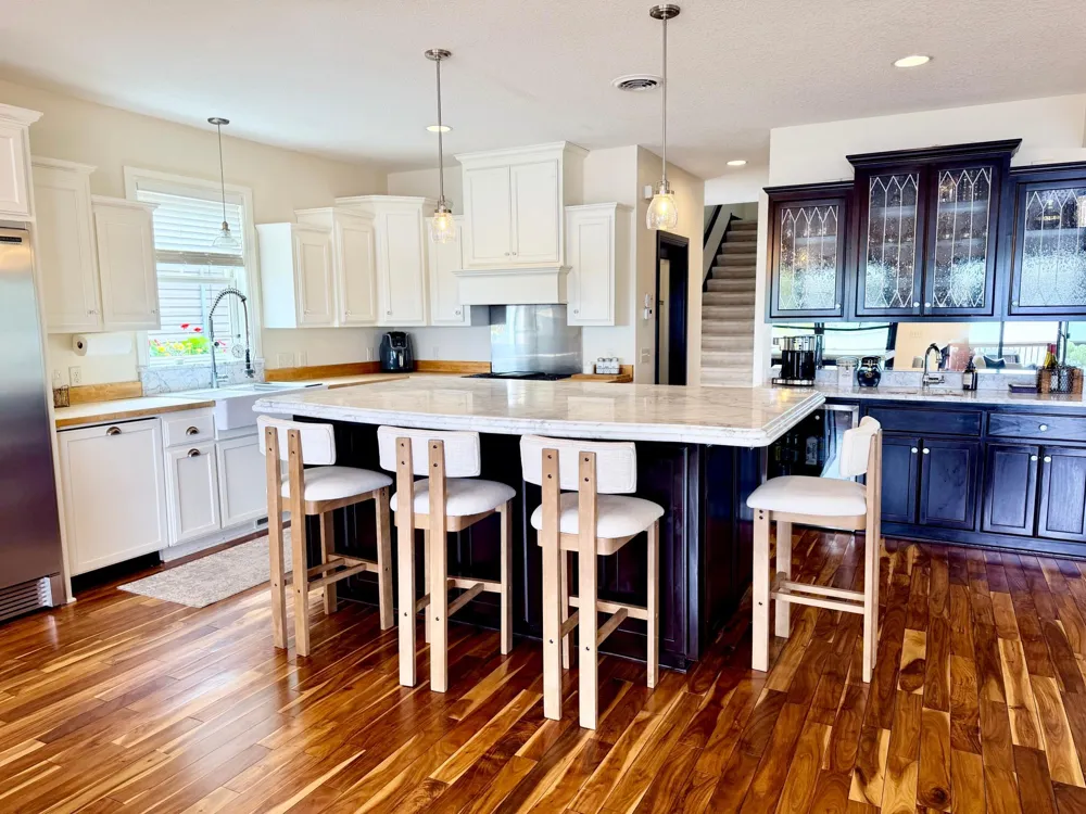 5060 Edgewater Drive Mound, MN 55364