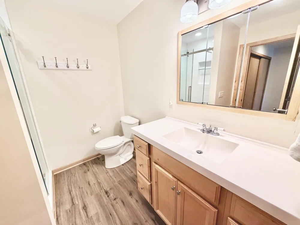 5060 Edgewater Drive Mound, MN 55364